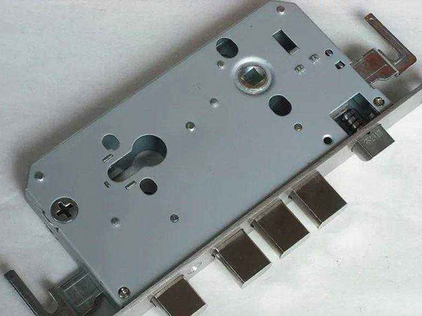 黄浦24小时上门开锁公司